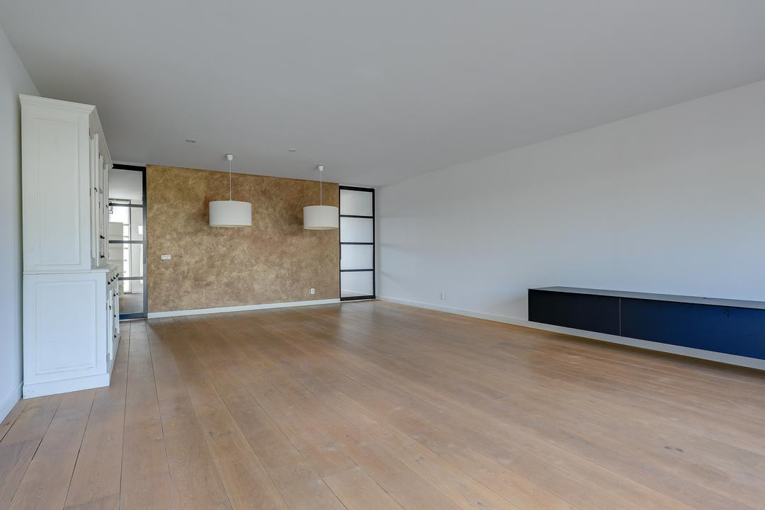 Tussenwoning te koop: Ploeganker 31, Almere