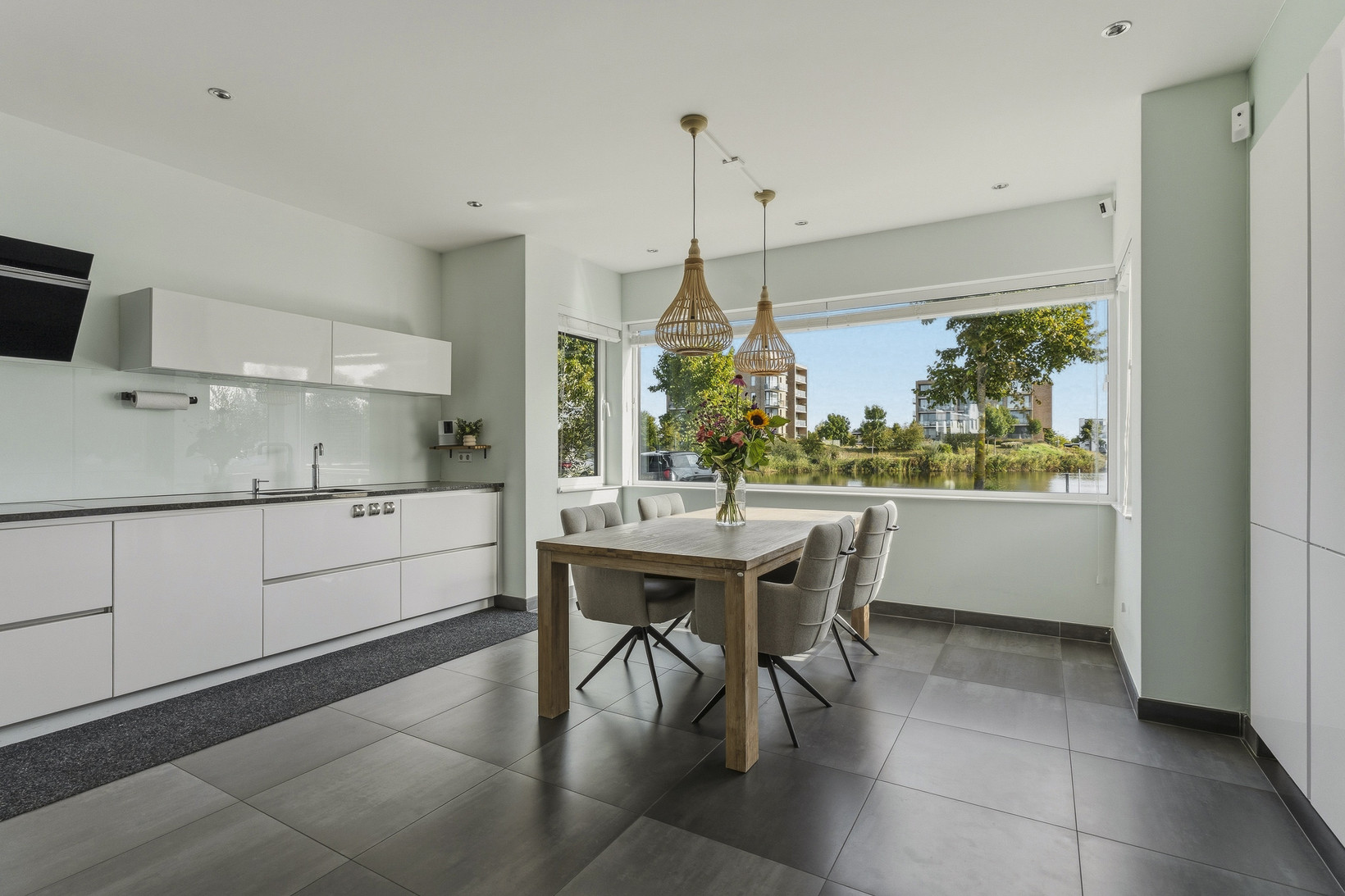 Vrijstaande woning te koop: Grootzeil 435, Almere