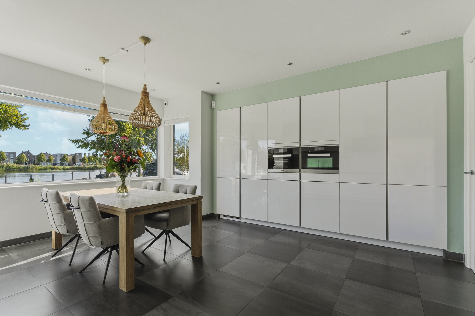 Vrijstaande woning te koop: Grootzeil 435, Almere