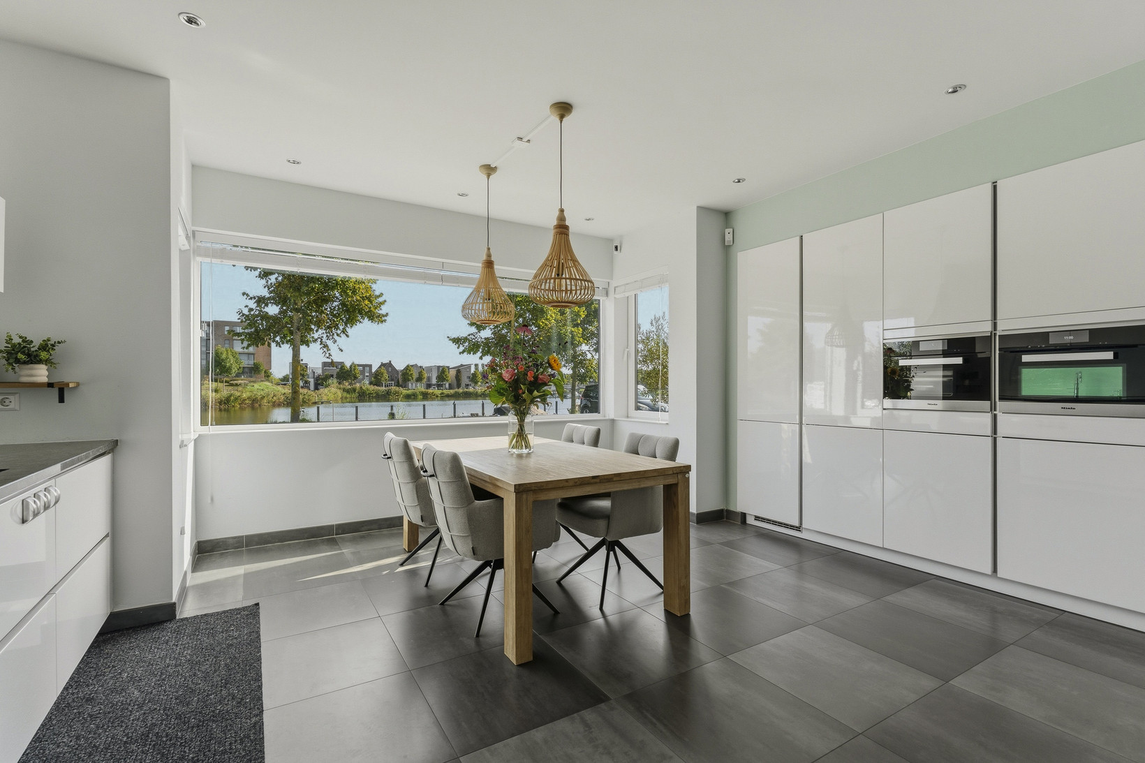 Vrijstaande woning te koop: Grootzeil 435, Almere
