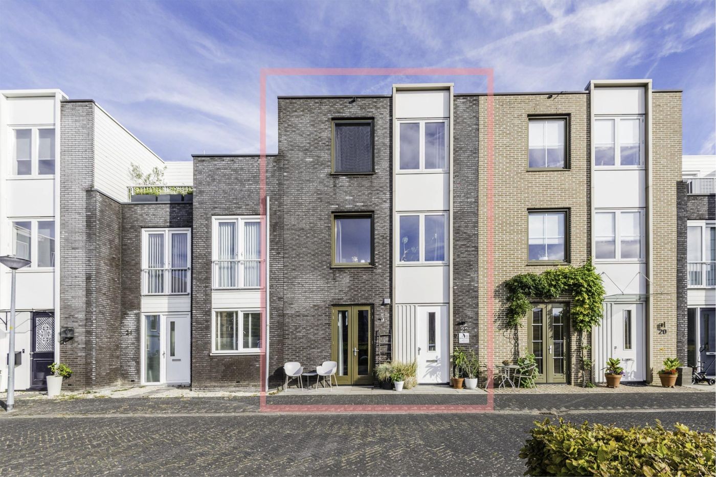 Tussenwoning te koop: Topzeil 22, Almere