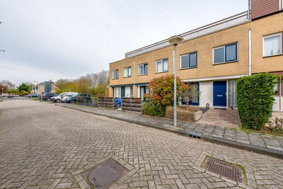 Huis te koop J. Greshoffstraat 15