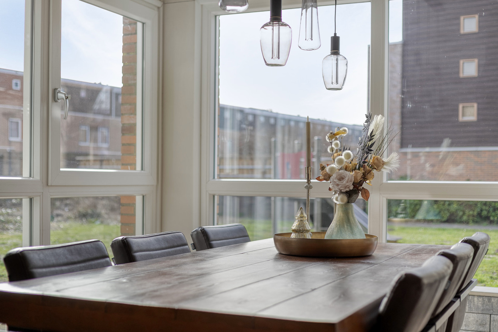 Tussenwoning te koop: Louis Paul Boonstraat 27, Almere