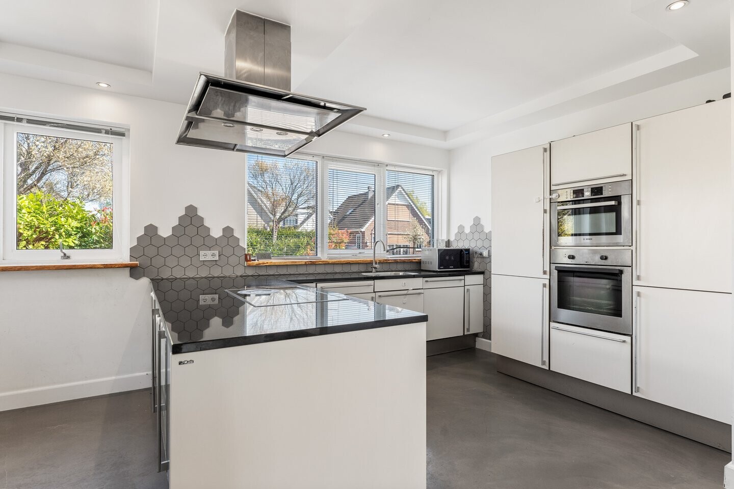 Vrijstaande woning te koop: Cissy van Marxveldtstraat 90, Almere