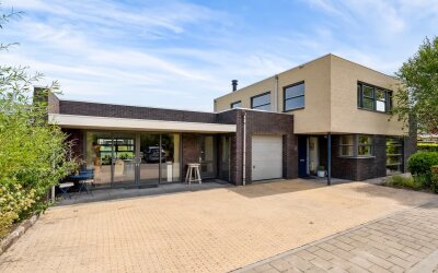P. Bakkerstraat 2