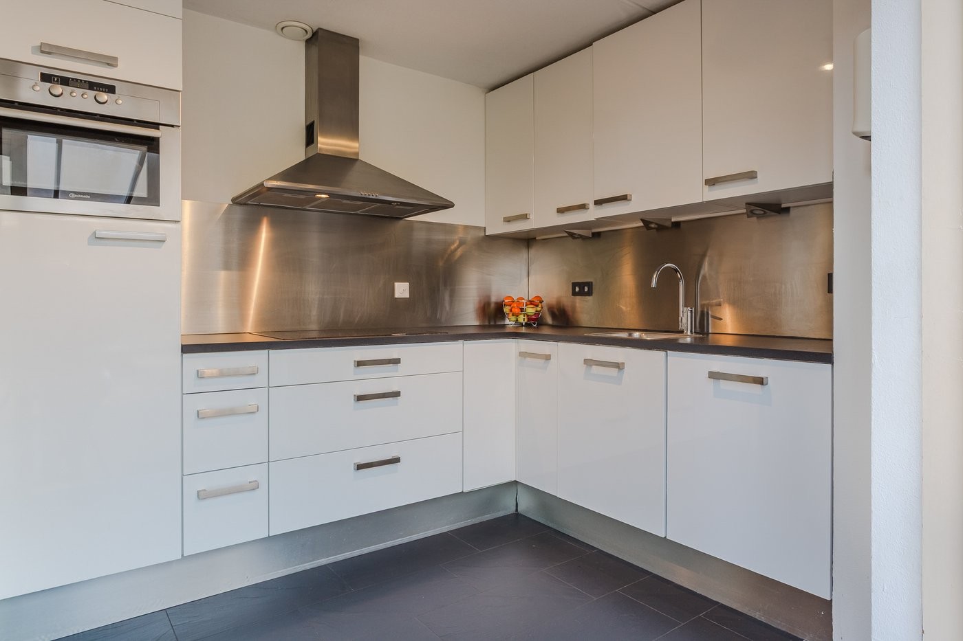 Tussenwoning te koop: Vasalisstraat 44, Almere