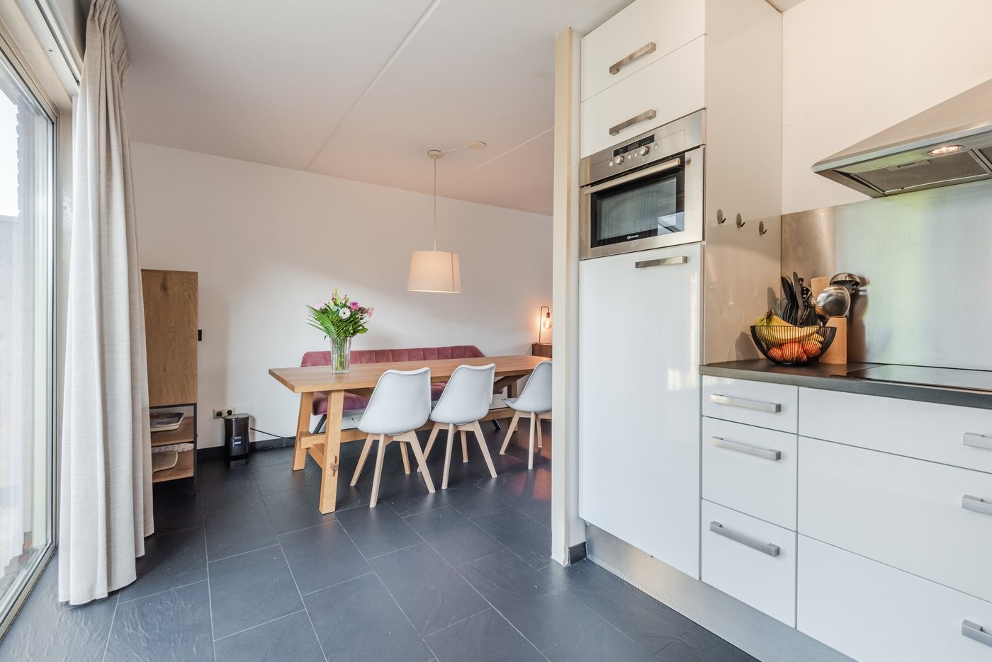 Tussenwoning te koop: Vasalisstraat 44, Almere