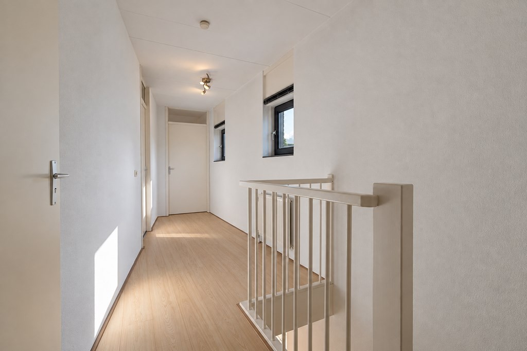Tussenwoning te huur: J.J. Slauerhoffstraat 80, Almere