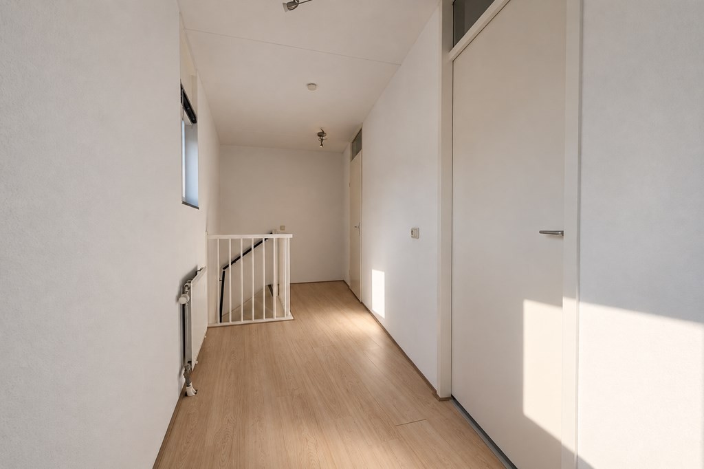 Tussenwoning te huur: J.J. Slauerhoffstraat 80, Almere