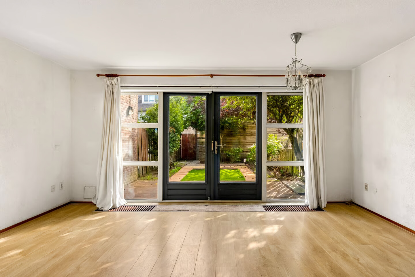 Tussenwoning te koop: Hendrik Marsmanstraat 146, Almere