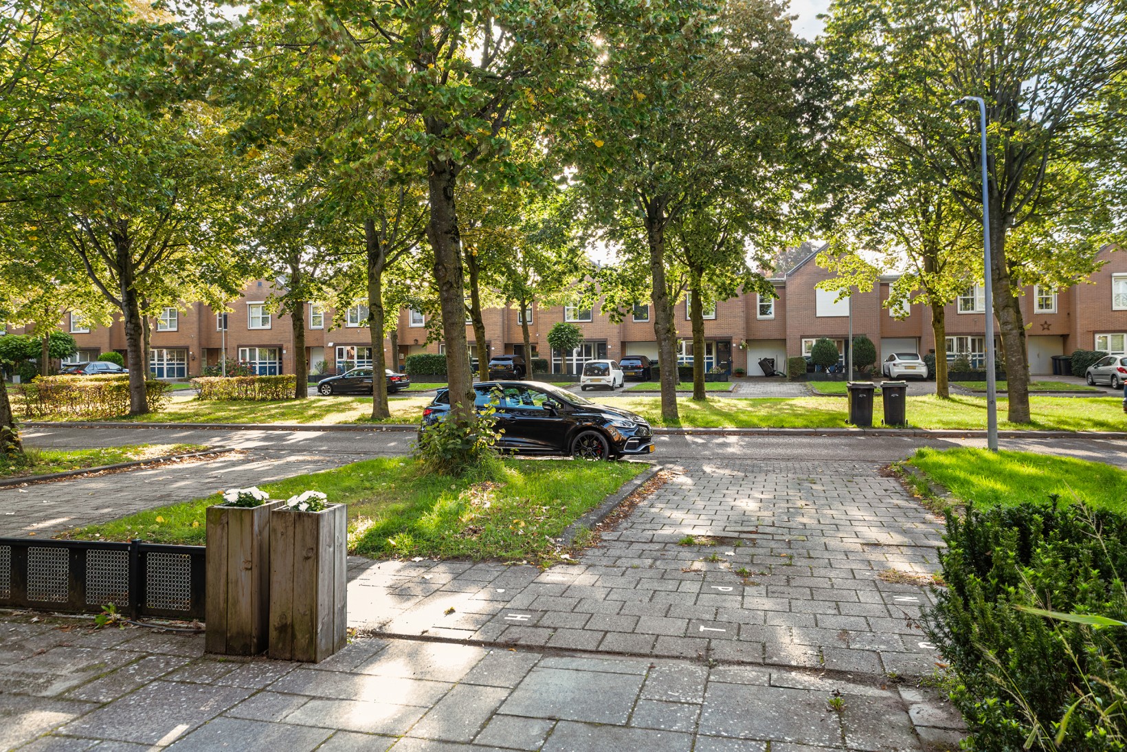 Tussenwoning te koop: Herman Gorterweg 34, Almere