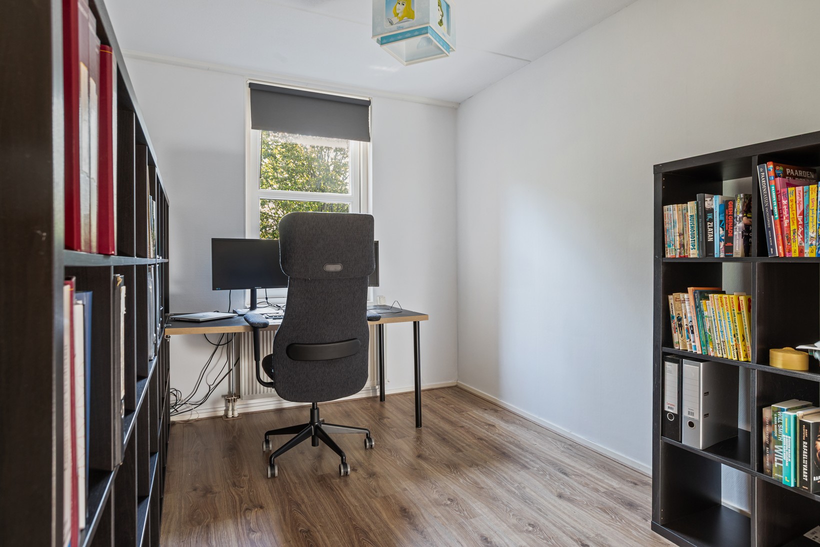 Tussenwoning te koop: Herman Gorterweg 34, Almere