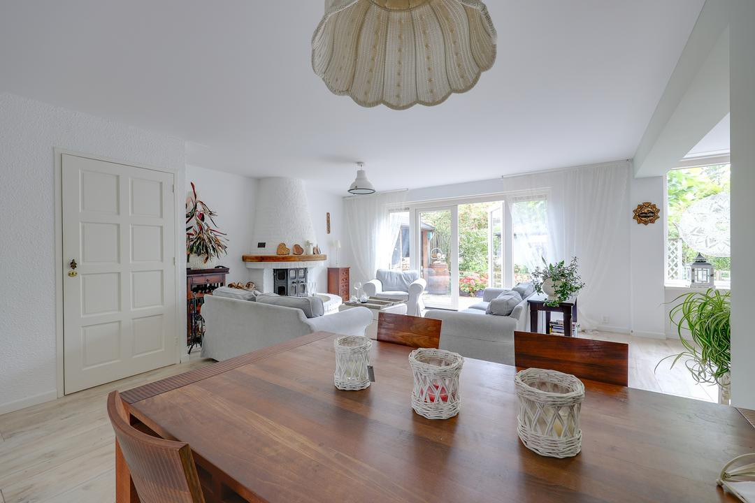 Tussenwoning te koop: Amersfoortweg 9, Almere