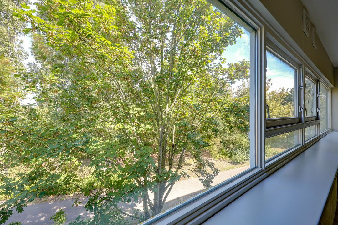 Appartement te koop: Peter Sellershof 92, Almere
