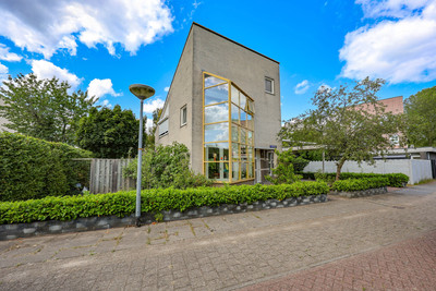 Henry Fondastraat 11