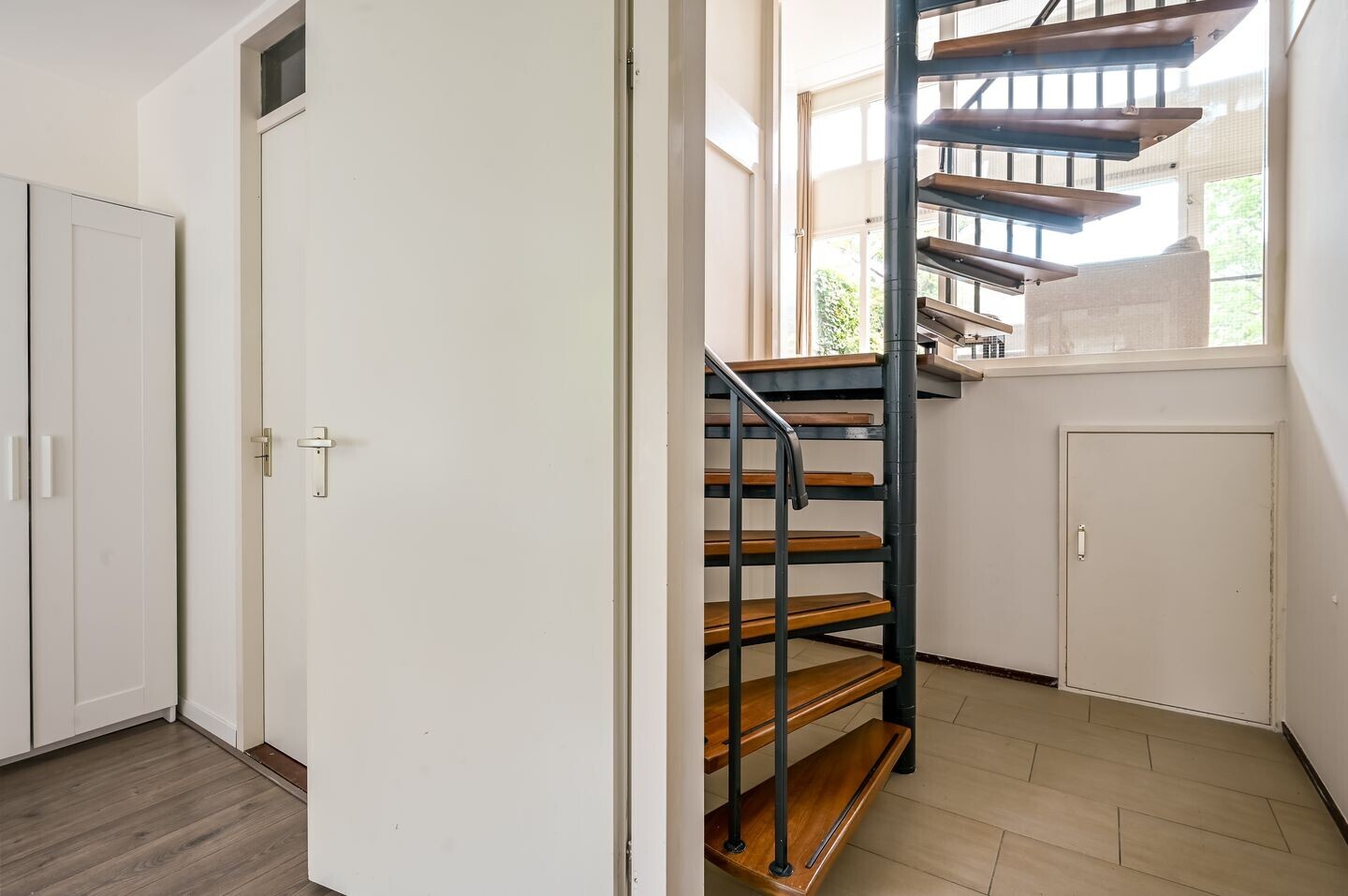 Tussenwoning te koop: James Stewartstraat 17, Almere