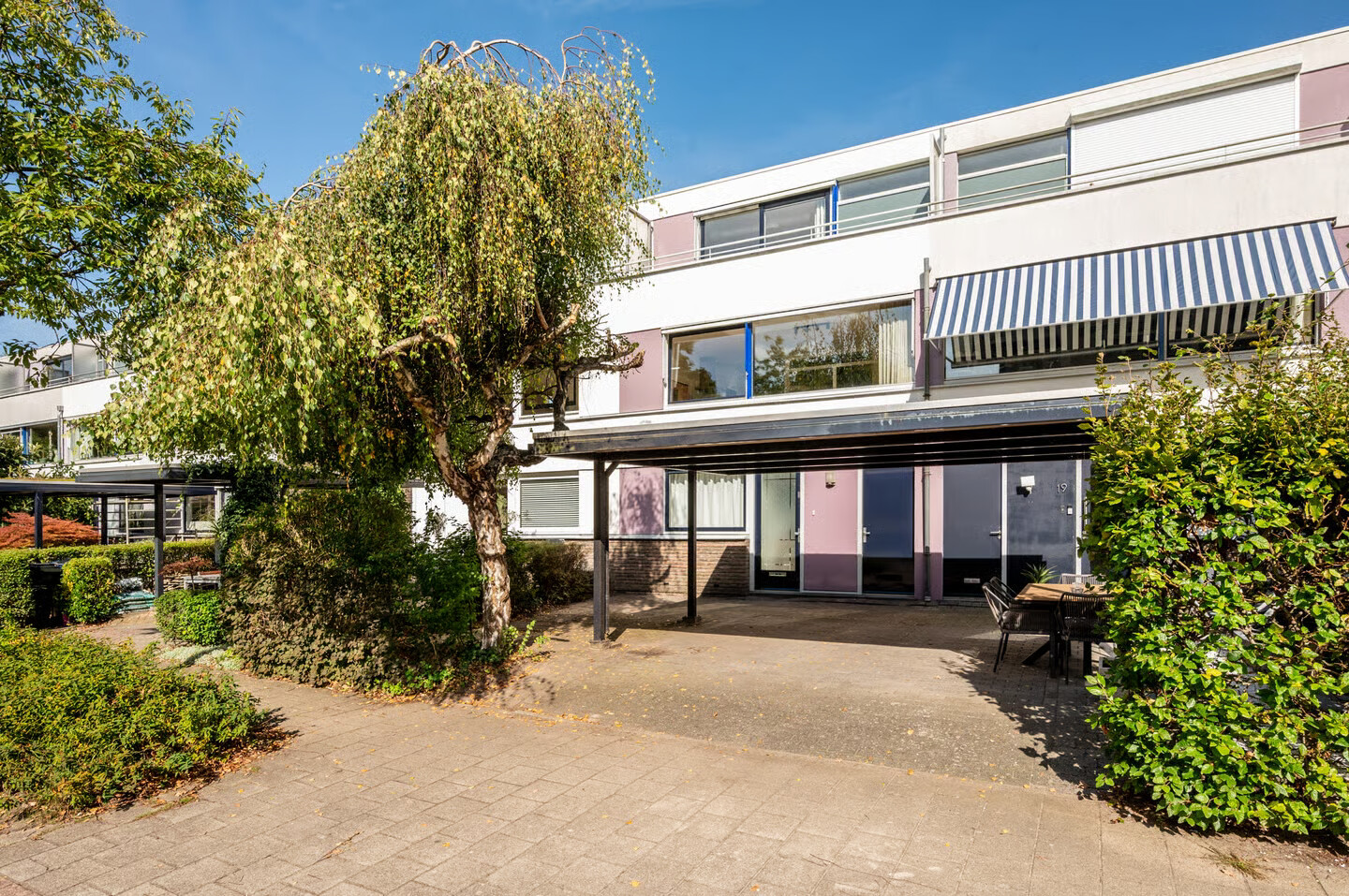 Tussenwoning te koop: James Stewartstraat 17, Almere