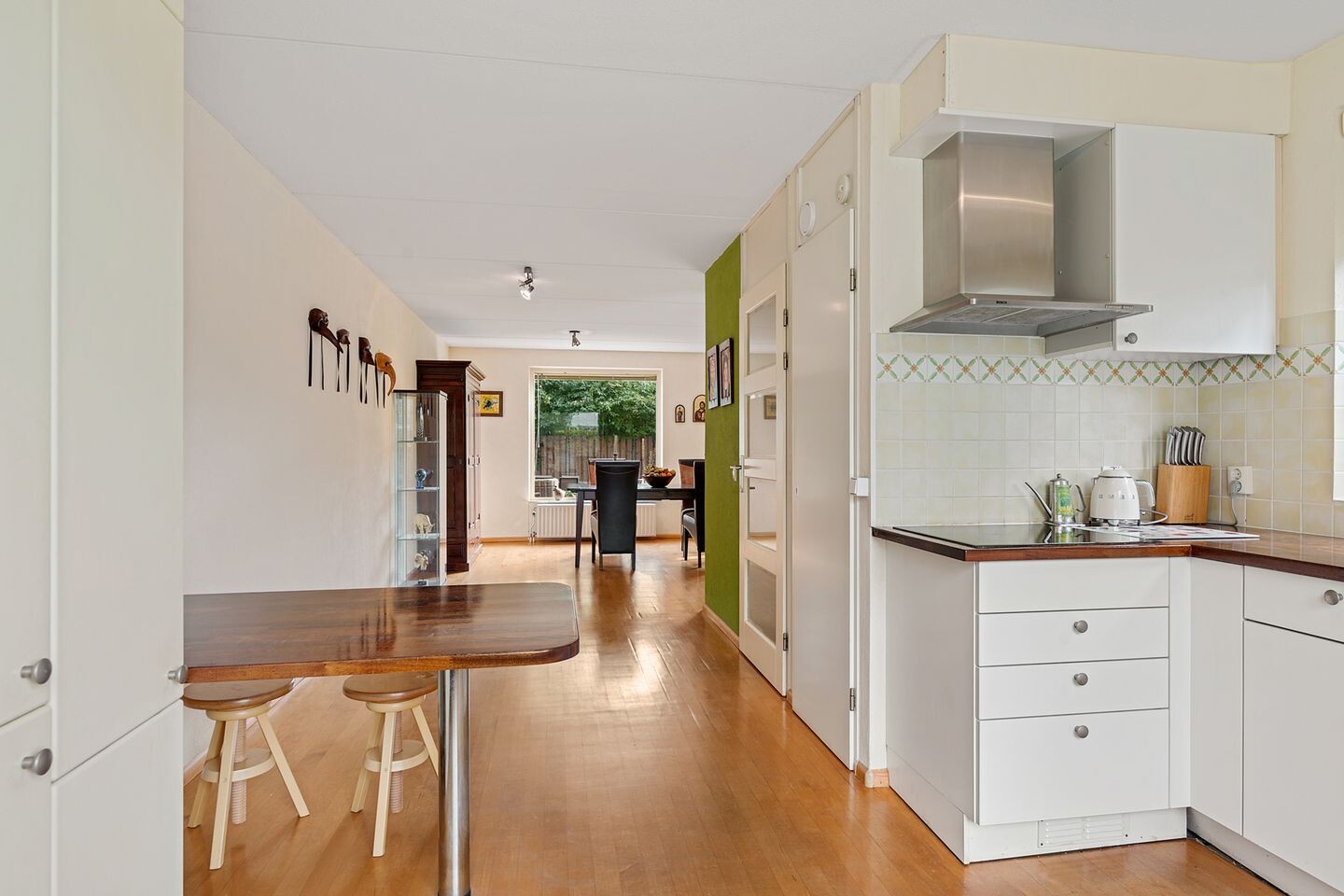 Tussenwoning te koop: Humphrey Bogartstraat 6, Almere