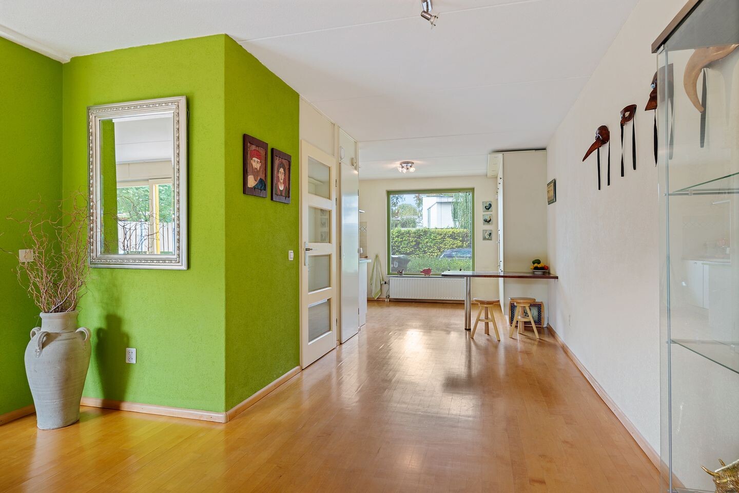 Tussenwoning te koop: Humphrey Bogartstraat 6, Almere