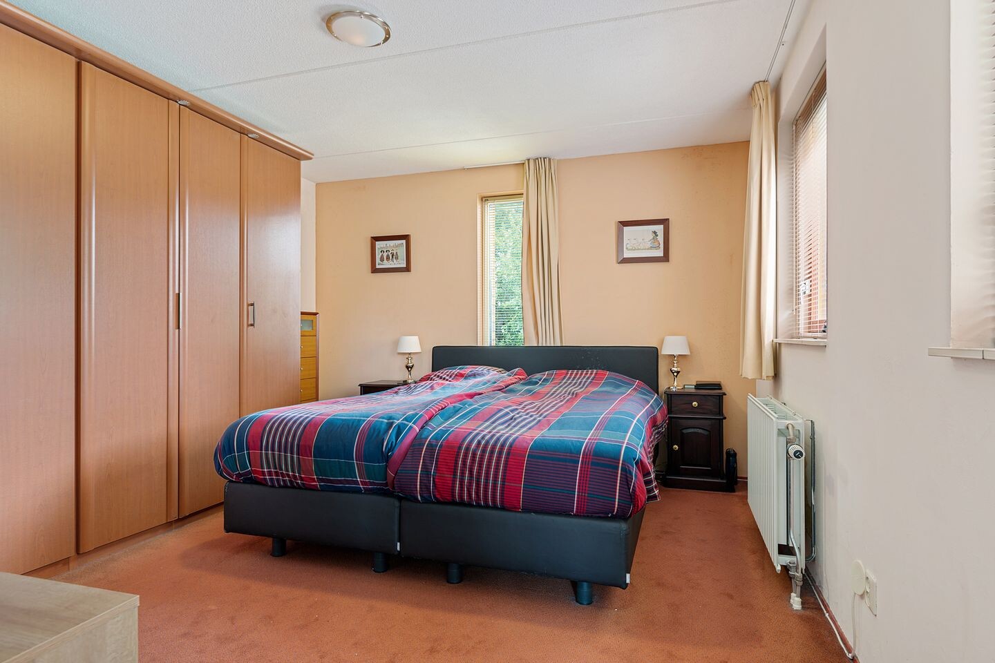Tussenwoning te koop: Humphrey Bogartstraat 6, Almere