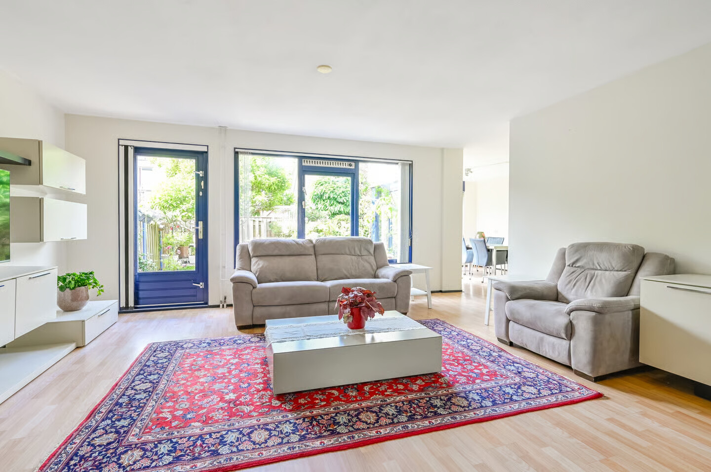 Tussenwoning te koop: Max Takstraat 6, Almere