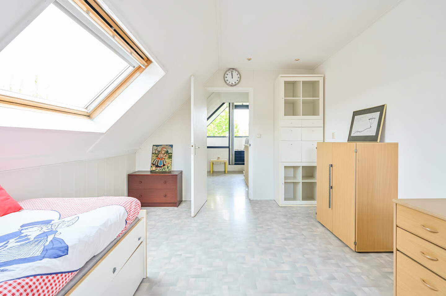 Tussenwoning te koop: Max Takstraat 6, Almere