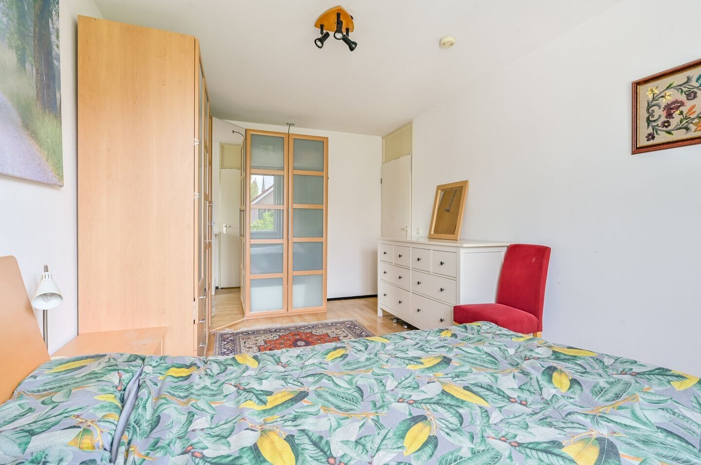 Tussenwoning te koop: Max Takstraat 6, Almere