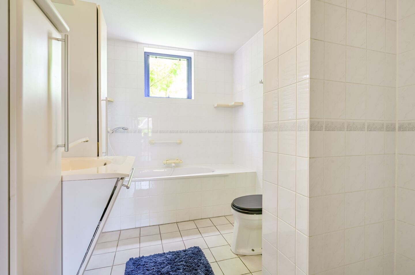 Tussenwoning te koop: Max Takstraat 6, Almere