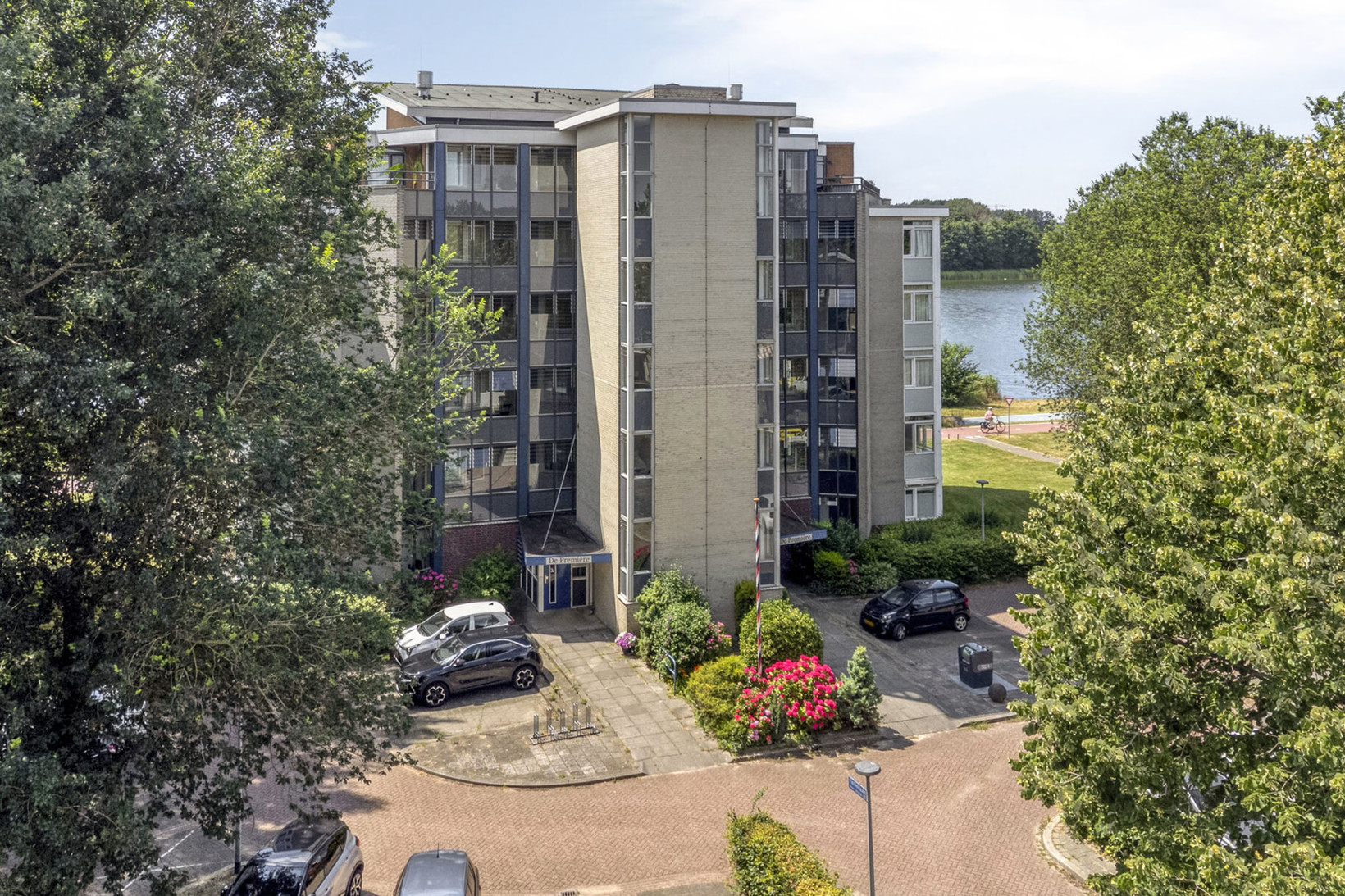 Appartement te koop: Fellinilaan 222, Almere
