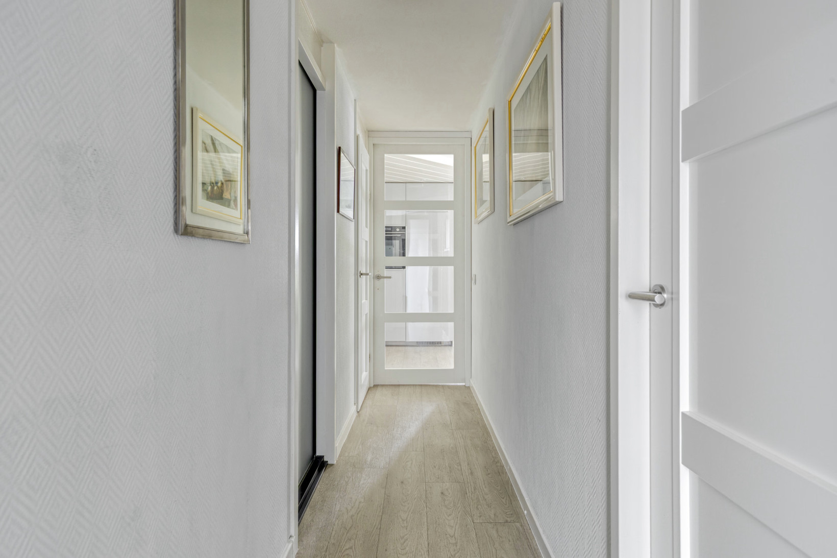 Appartement te koop: Fellinilaan 222, Almere