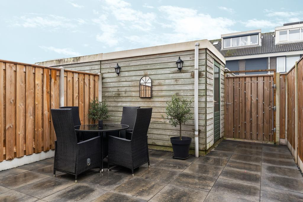 Tussenwoning te koop: Hitchcocklaan 133, Almere