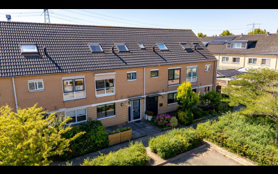 Meidoornstraat 48