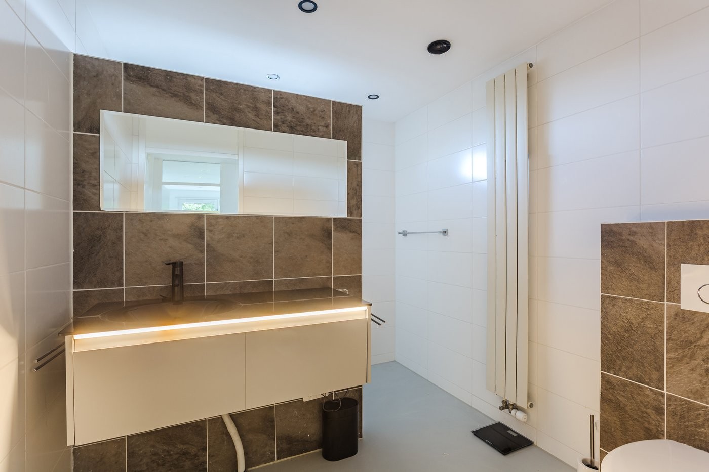 Tussenwoning te koop: Ebenezer Howardpark 12, Almere