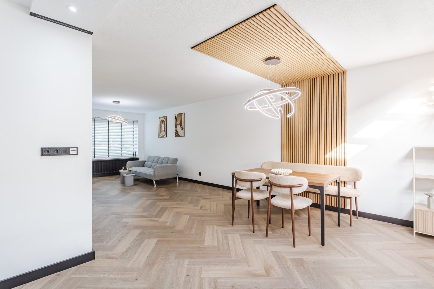 Tussenwoning te koop: Ebenezer Howardpark 12, Almere