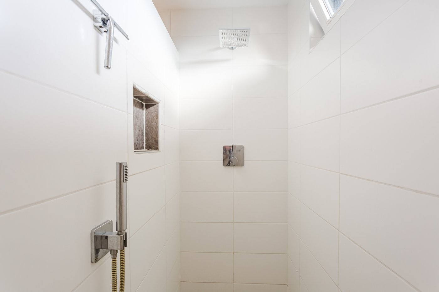 Tussenwoning te koop: Ebenezer Howardpark 12, Almere