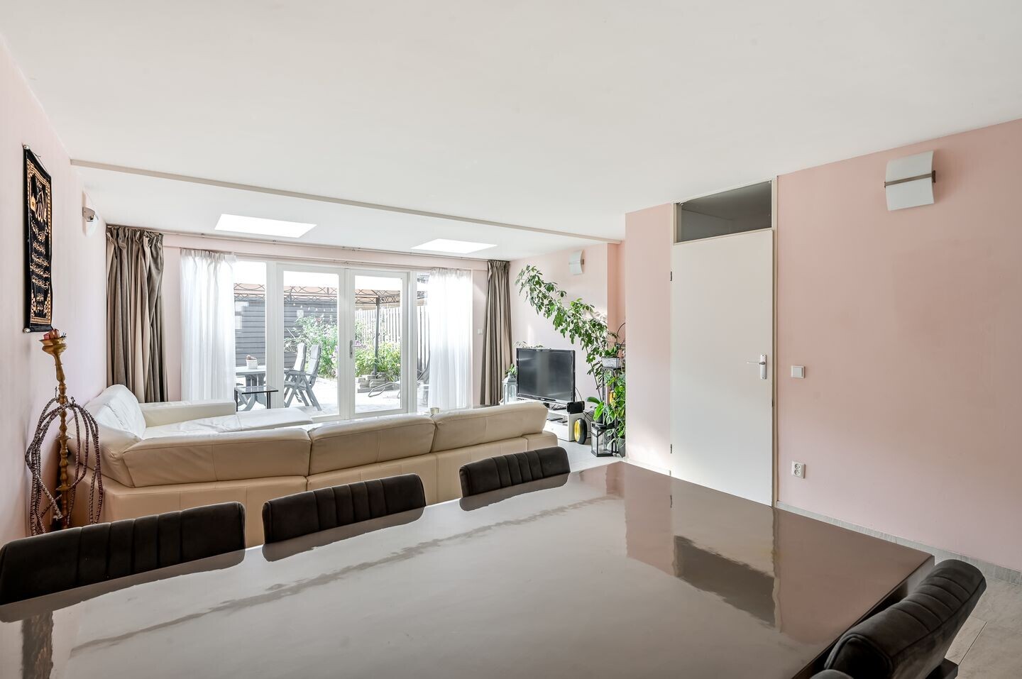 Tussenwoning te koop: Habanerastraat 16, Almere