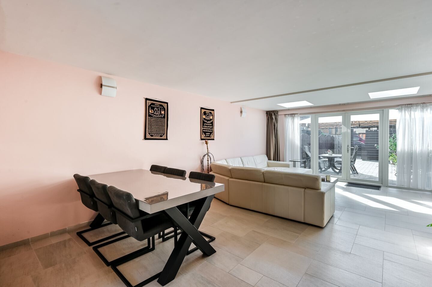 Tussenwoning te koop: Habanerastraat 16, Almere