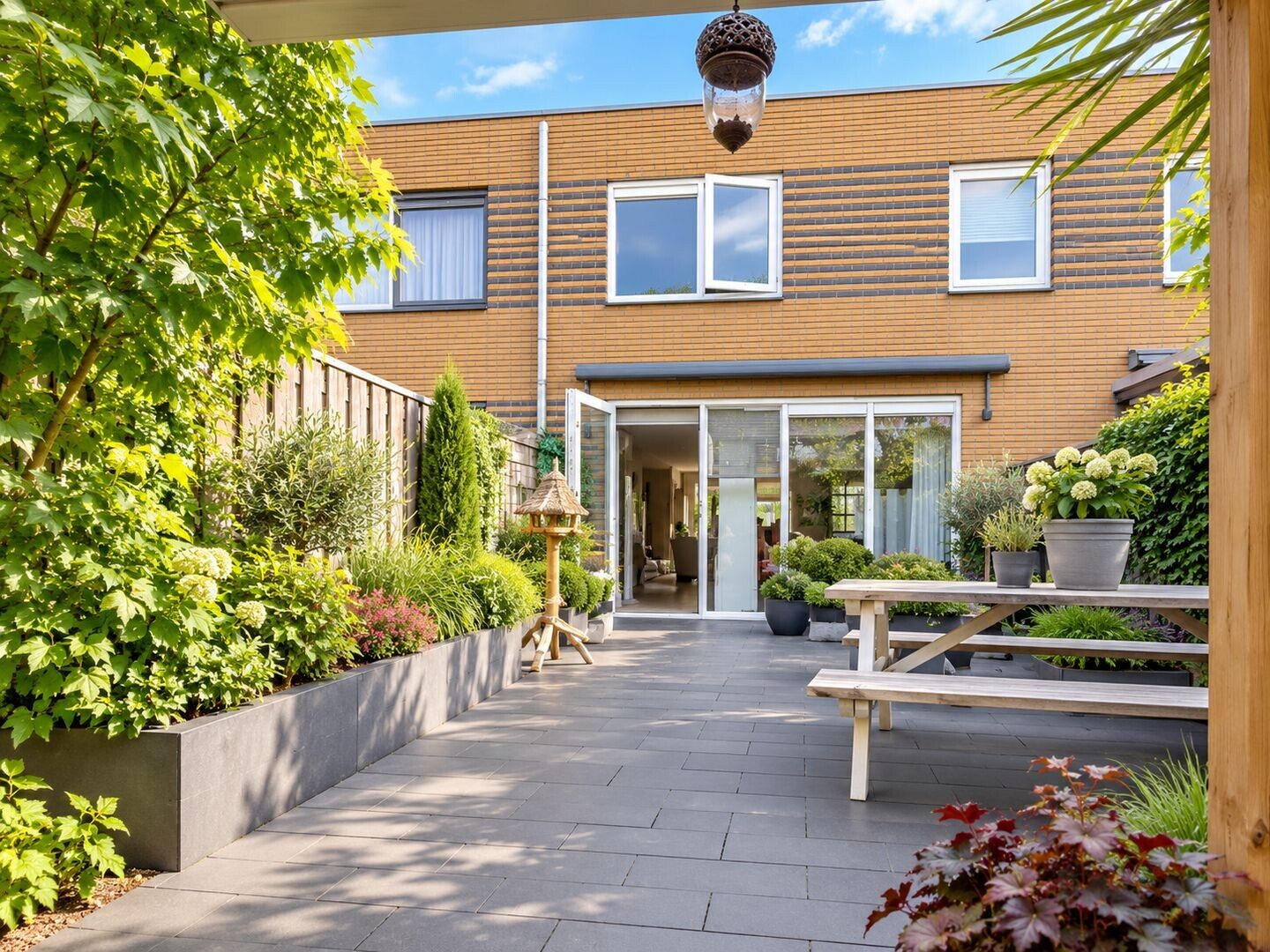 Tussenwoning te koop: Troikastraat 31, Almere