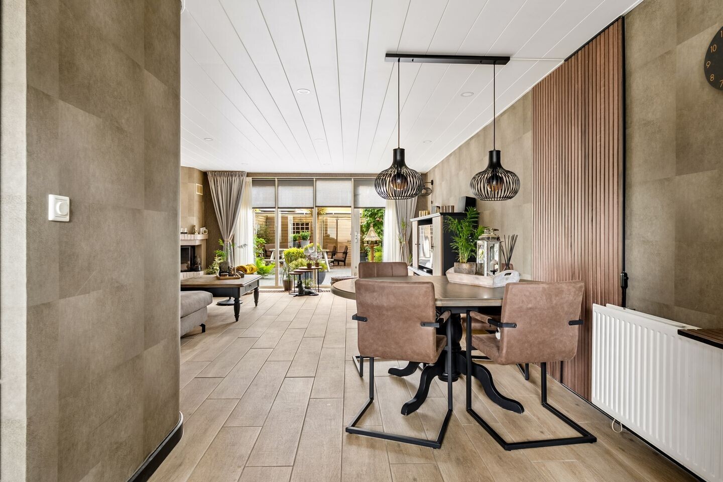 Tussenwoning te koop: Troikastraat 31, Almere