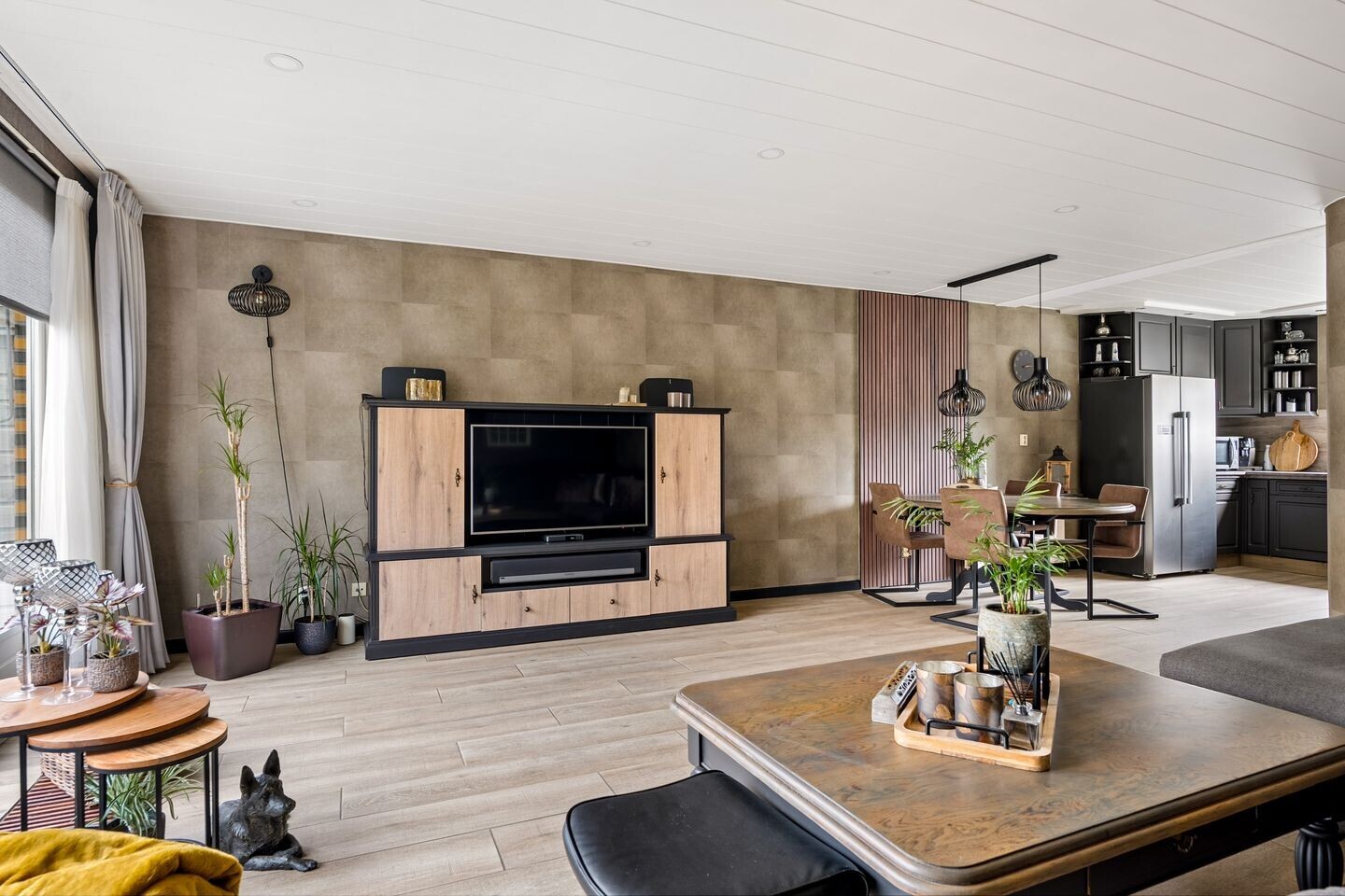Tussenwoning te koop: Troikastraat 31, Almere