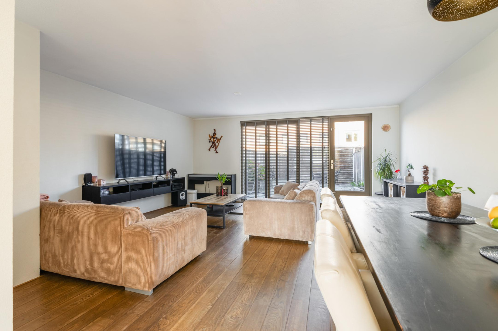 Tussenwoning te koop: Troikastraat 39, Almere