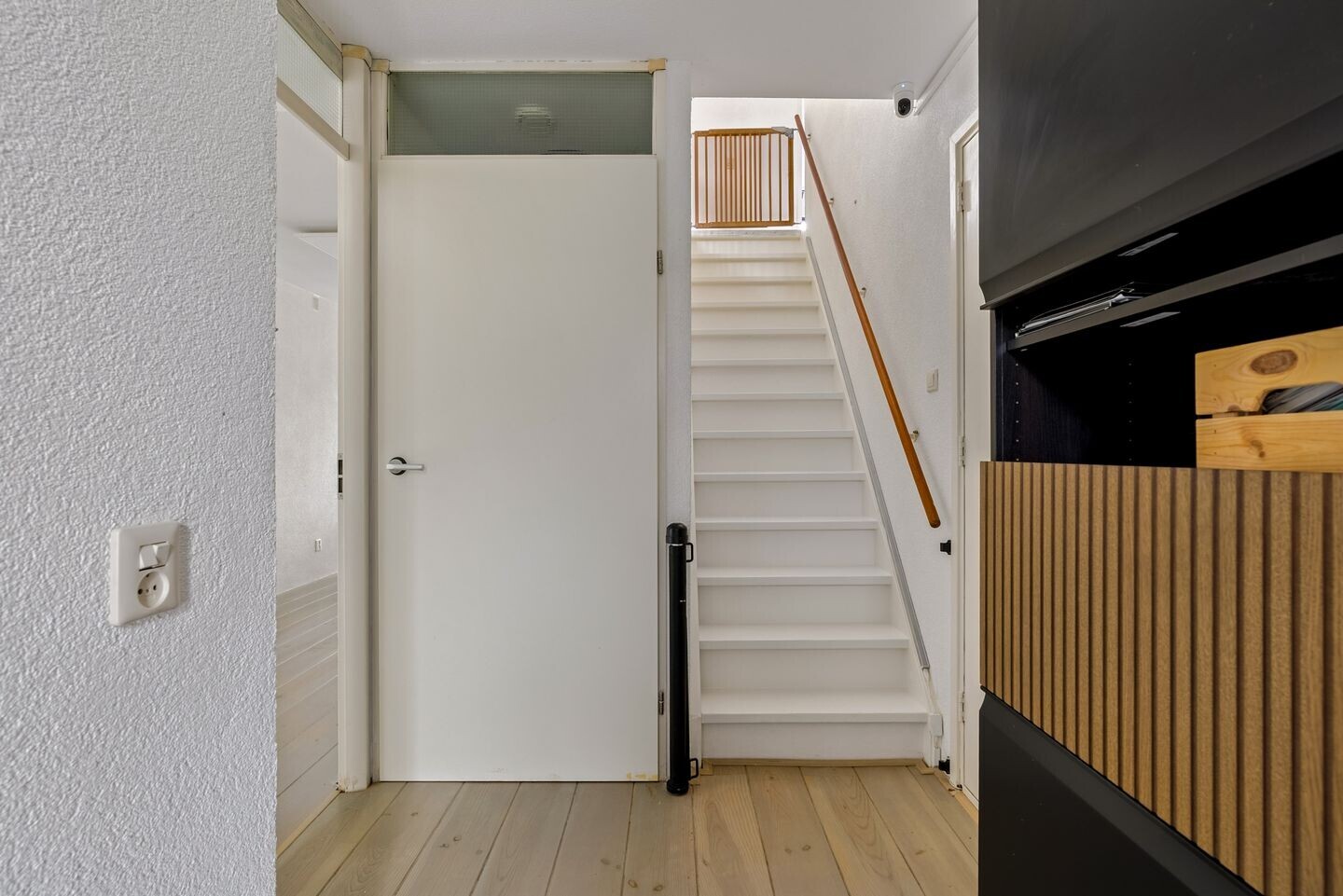 Tussenwoning te koop: Troikastraat 12, Almere
