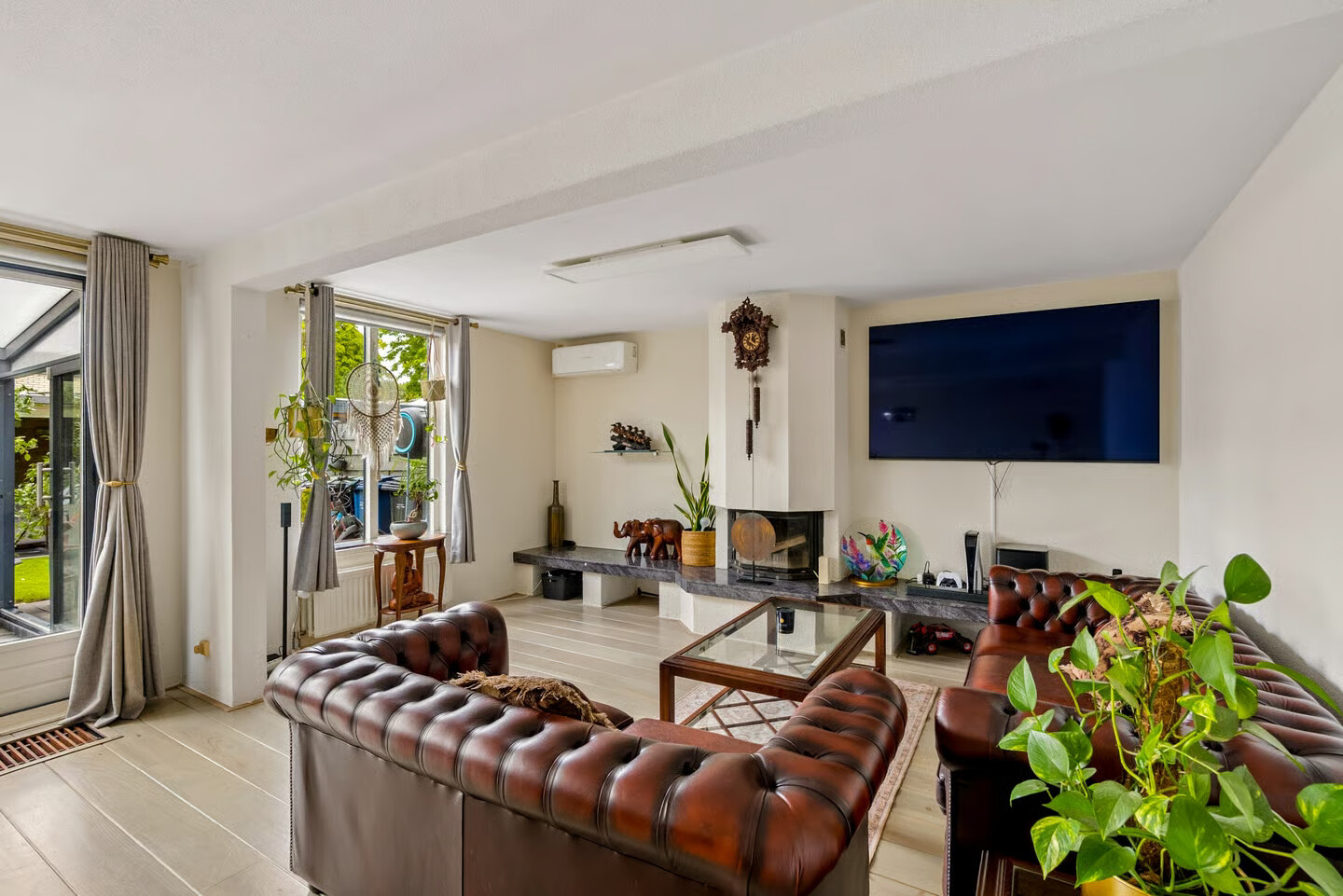 Tussenwoning te koop: Troikastraat 12, Almere