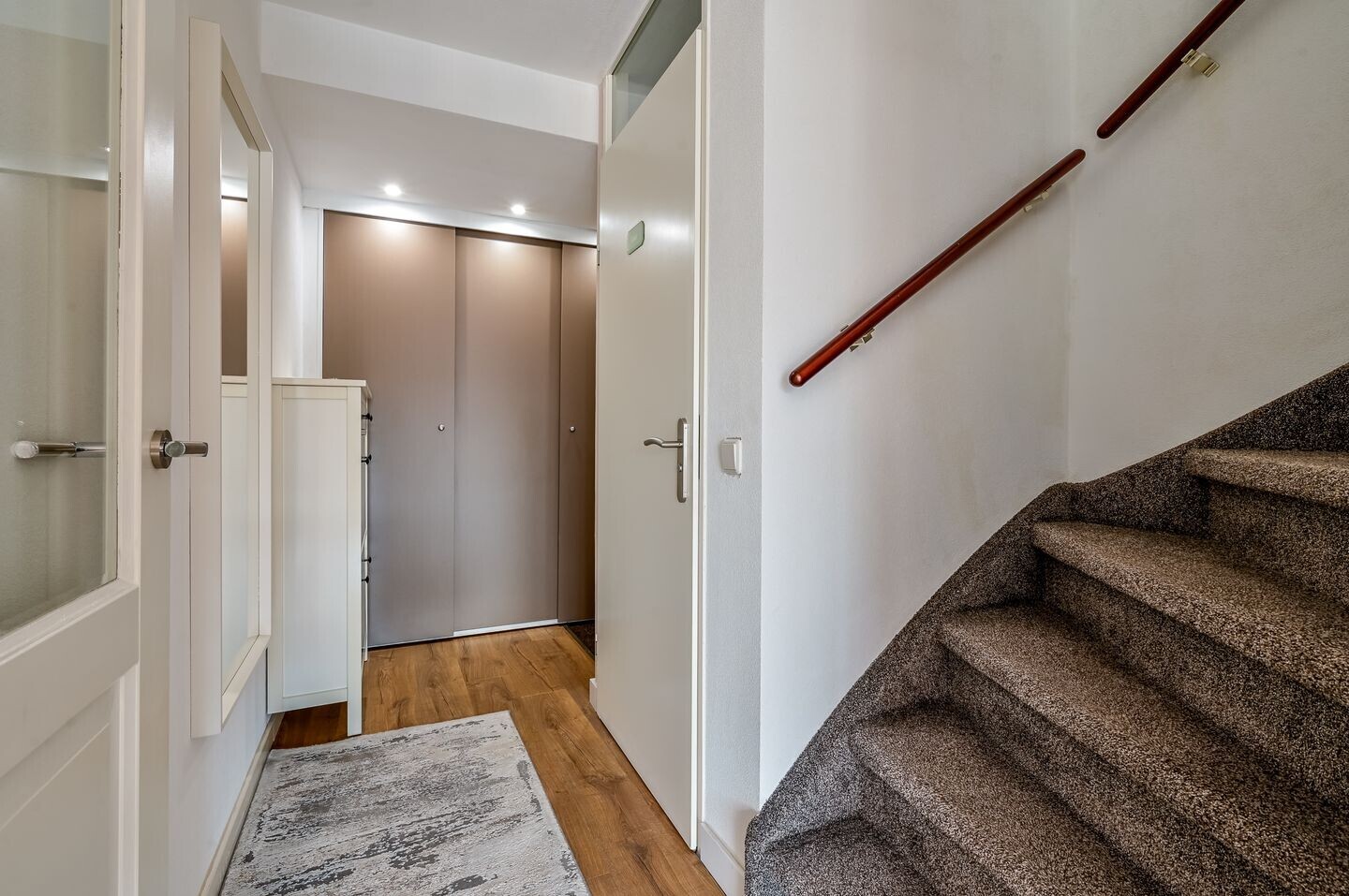 Hoekwoning te koop: Isadora Duncanweg 26, Almere