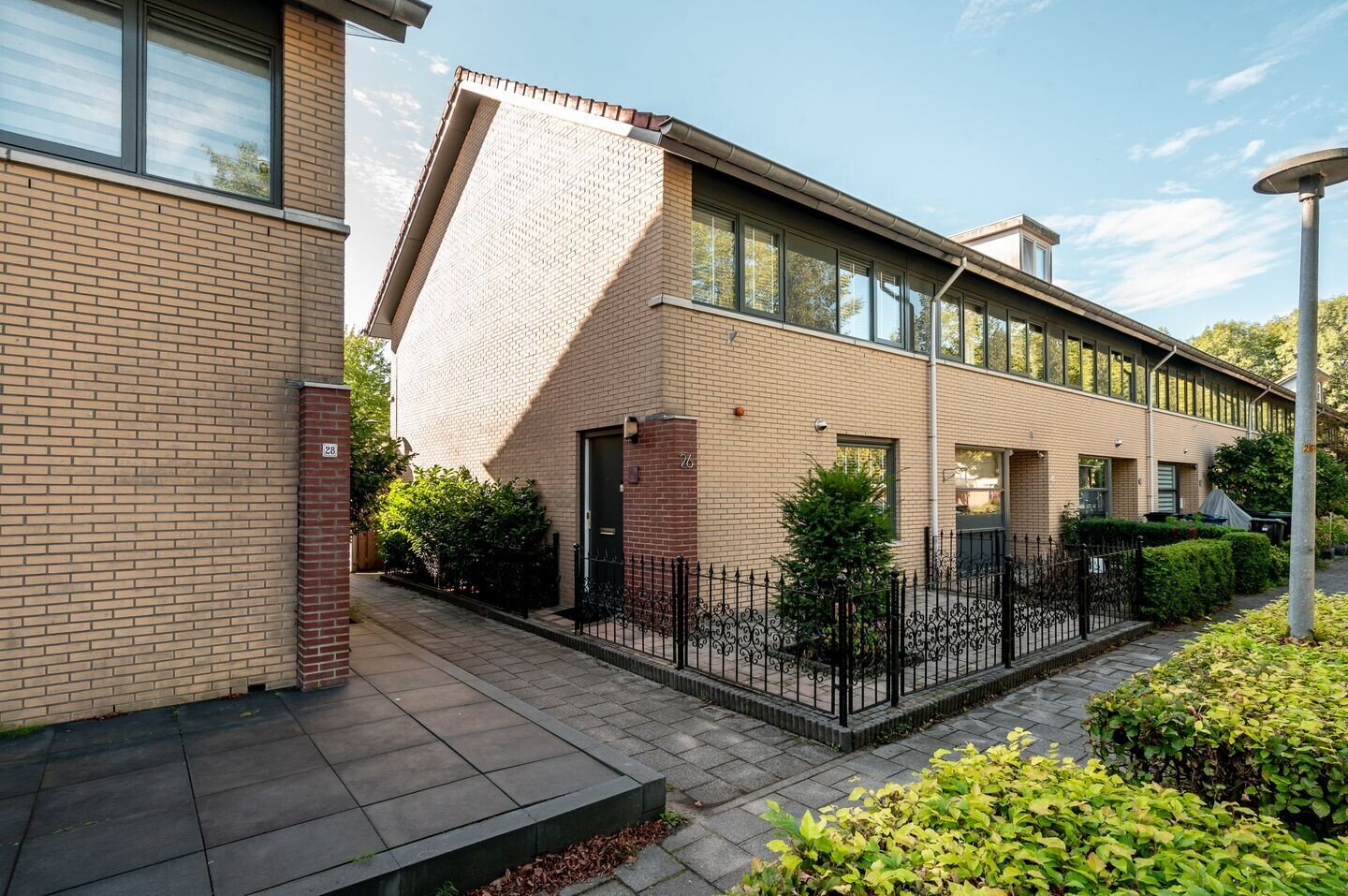 Hoekwoning te koop: Isadora Duncanweg 26, Almere