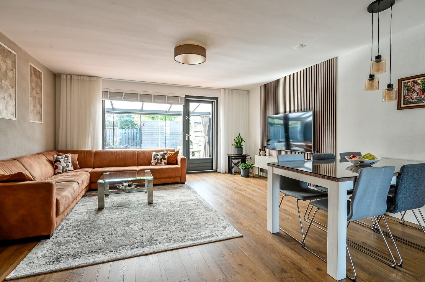 Hoekwoning te koop: Isadora Duncanweg 26, Almere