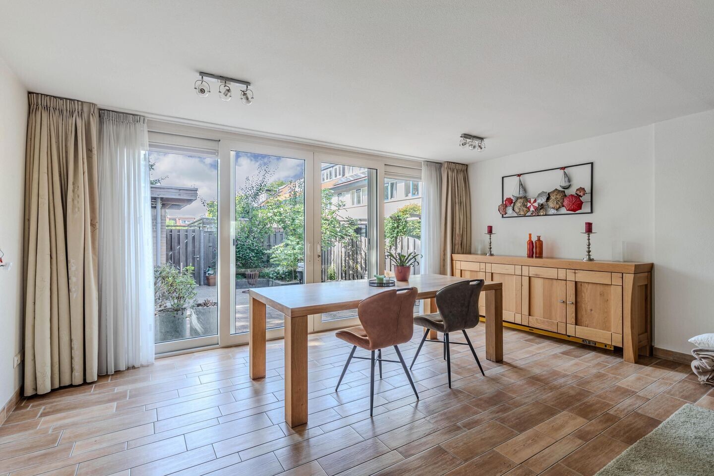 Hoekwoning te koop: Adriana Nozemanstraat 40, Almere