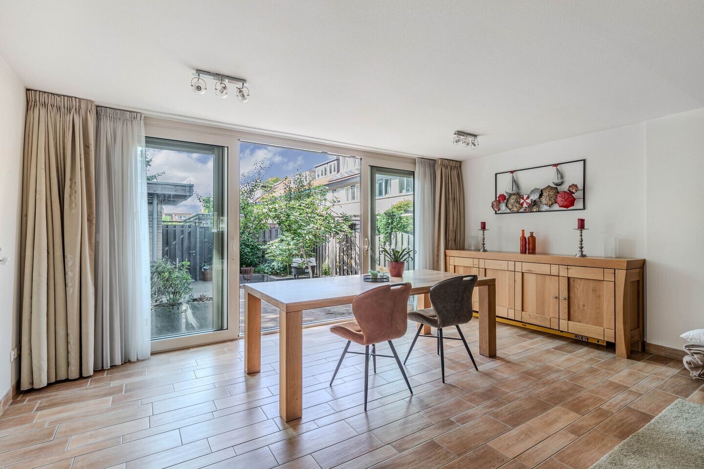Hoekwoning te koop: Adriana Nozemanstraat 40, Almere