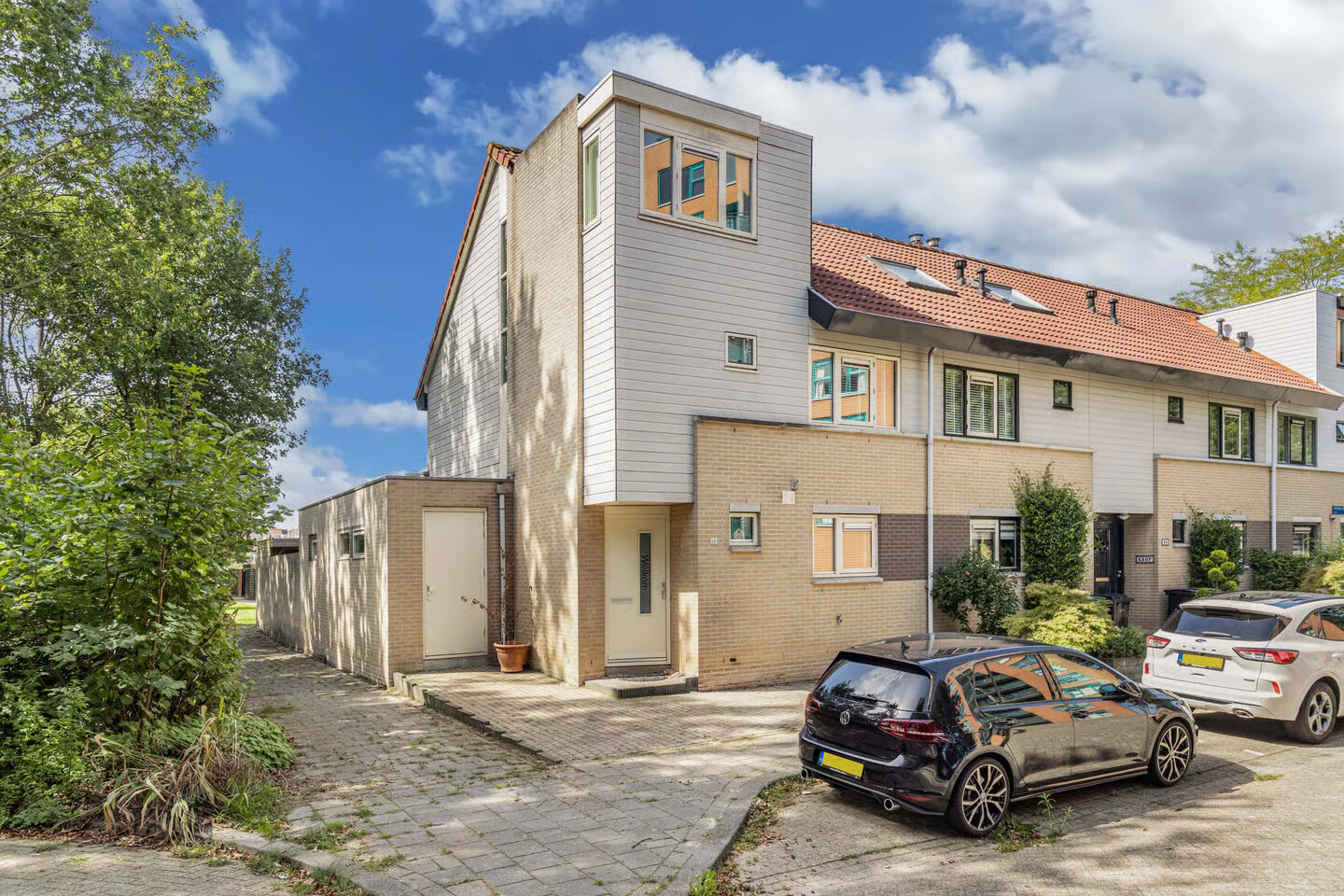 Hoekwoning te koop: Adriana Nozemanstraat 40, Almere