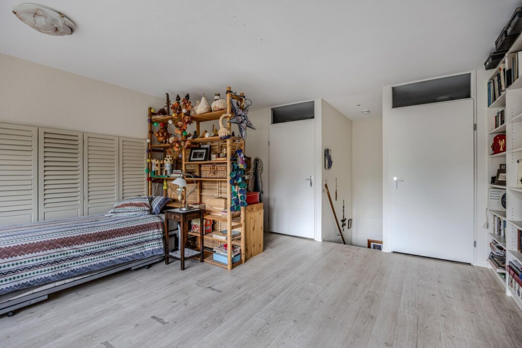 Tussenwoning te koop: Charlotte van Pallandtlaan 10, Almere